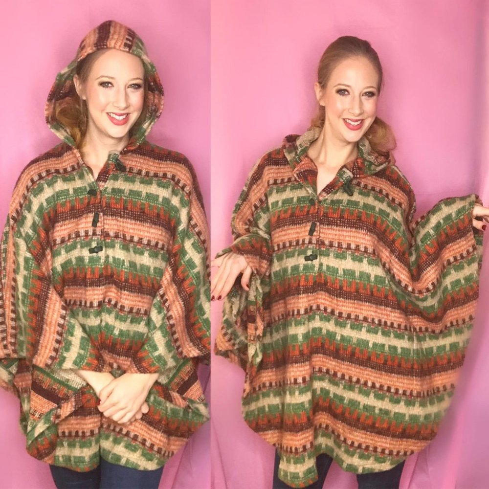 Vintage 1960s Hooded Wool Boho Hippie Poncho LARGE